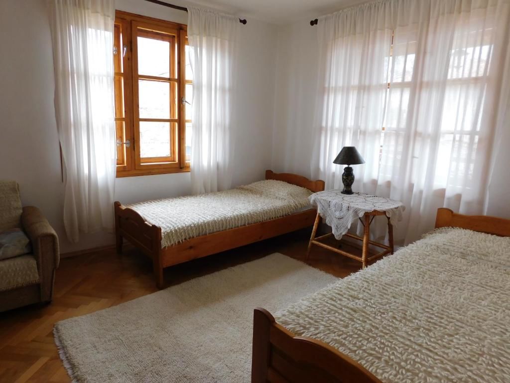 Дома для отпуска Family Vacation Home Topolnitza Копривштица-22